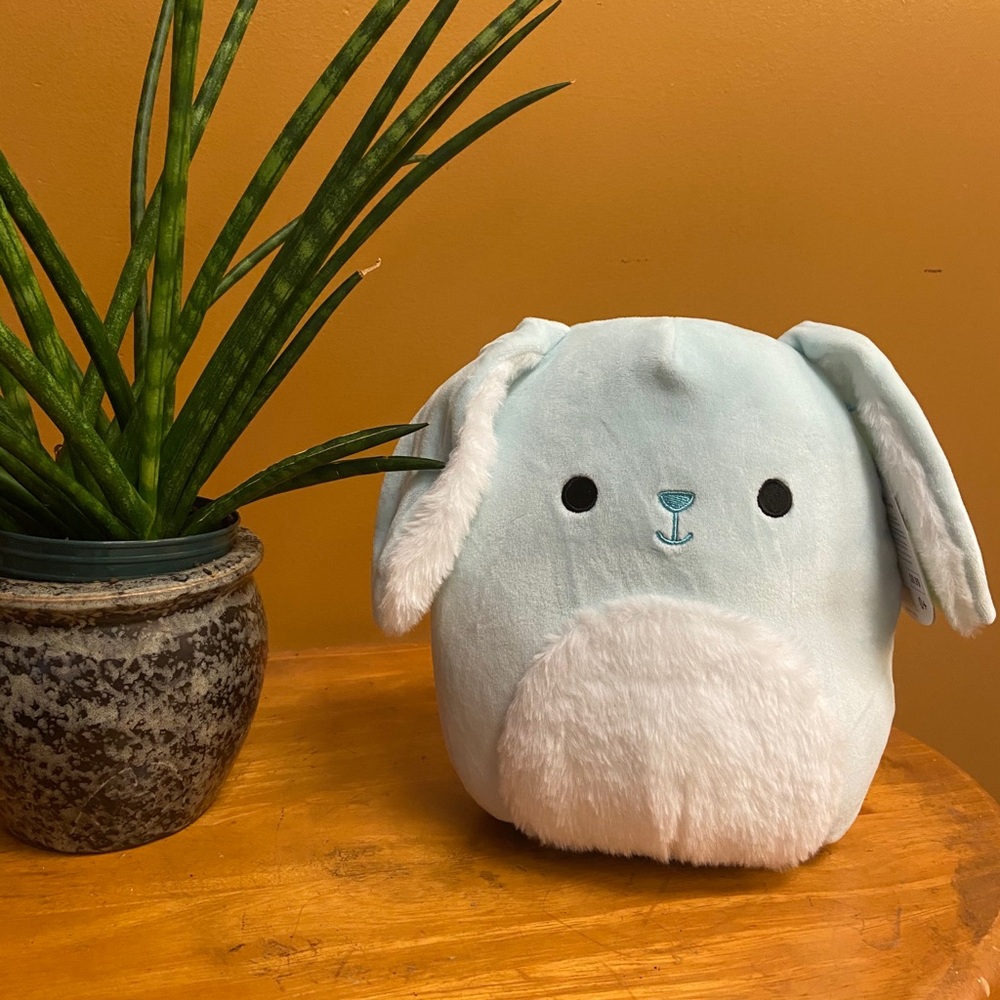 *NWT* Kellytoy Squishmallow Bunny
